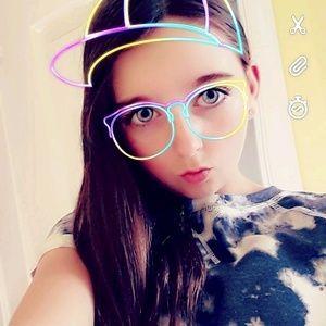 Meet your Posher, Haley